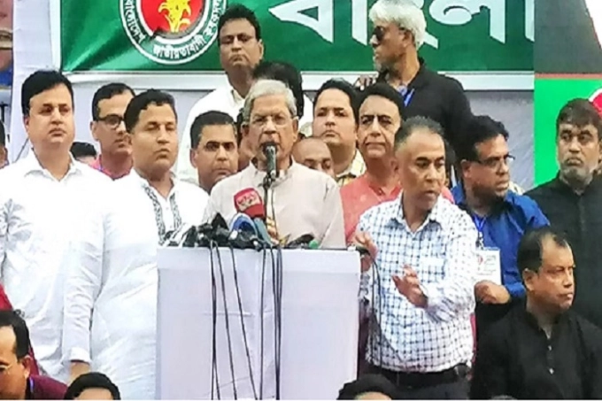 গণসমাবেশ বানচাল করতে সরকার পুলিশকে লেলিয়ে দিচ্ছে : ফখরুল