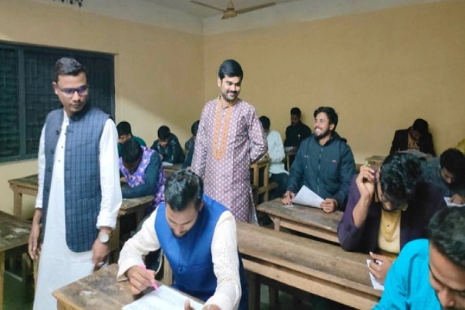 ছাত্রলীগের কমিটিতে পদ পেতে ৫০ নম্বরের পরীক্ষা