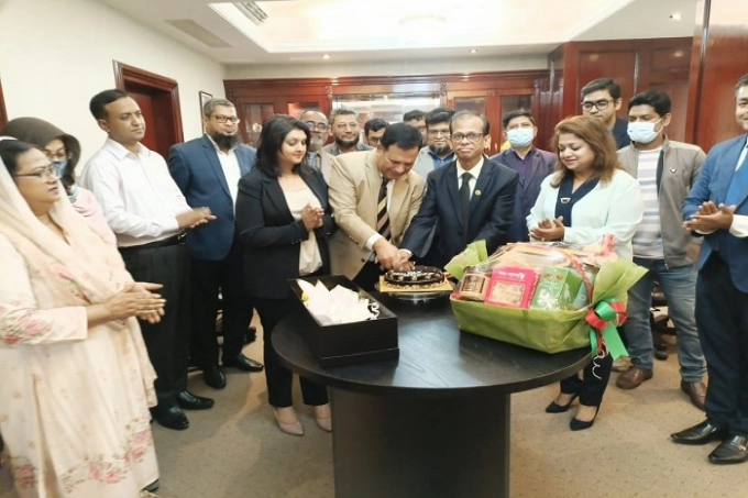 খুব শীঘ্রই শেয়ারবাজারের সমস্যা কেটে যাবে