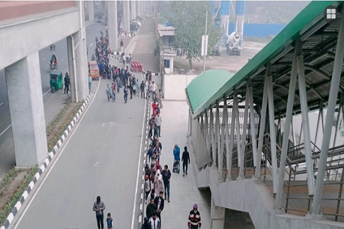 দ্বিতীয় দিনেও মেট্রোরেলের মেশিন অকার্যকর