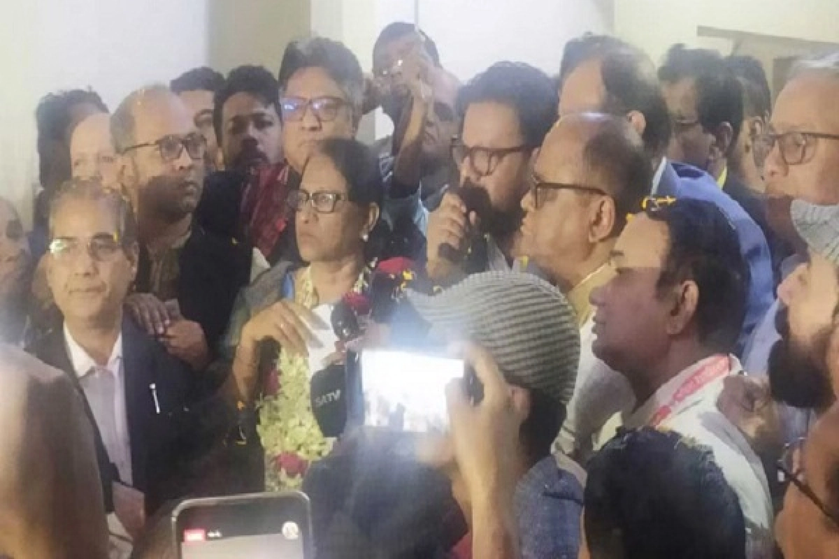 প্রেস ক্লাবের সভাপতি ফরিদা ইয়াসমিন, সাধারণ সম্পাদক শ্যামল দত্ত