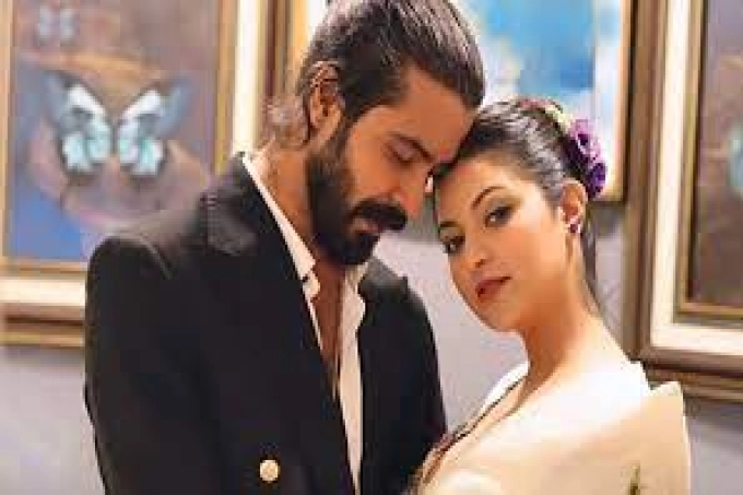 রাজের সাথে সম্পর্ক ছিন্ন করল পরীমনি