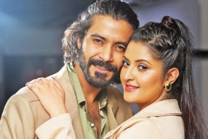 রাজের বিরুদ্ধে একাধিকবার গায়ে হাত তোলার অভিযোগ পরীর