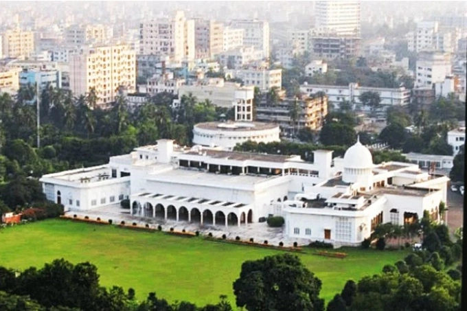 রাষ্ট্রপতি পদে নাটকীয় চমক