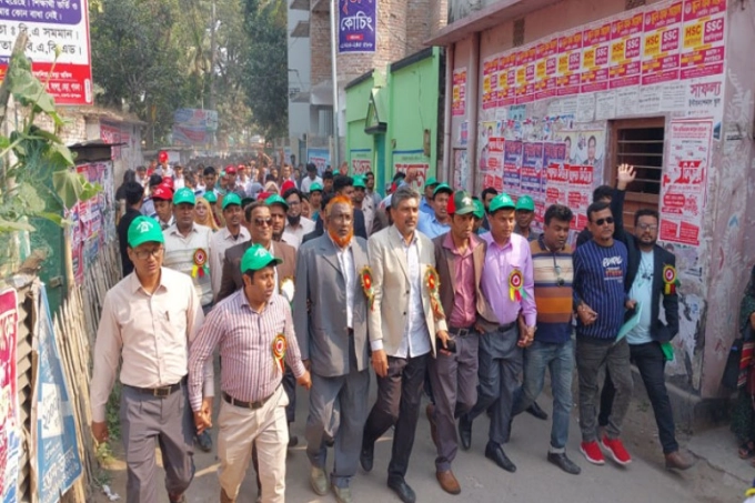 ‘সৎ ও নিষ্ঠাবান মানুষ মোহাম্মদ সাহাবুদ্দিন’