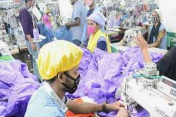 ইইউ’র শীর্ষ পোশাক রপ্তানিকারক হিসেবে চীনের স্থান দখলে নিতে পারে বাংলাদেশ