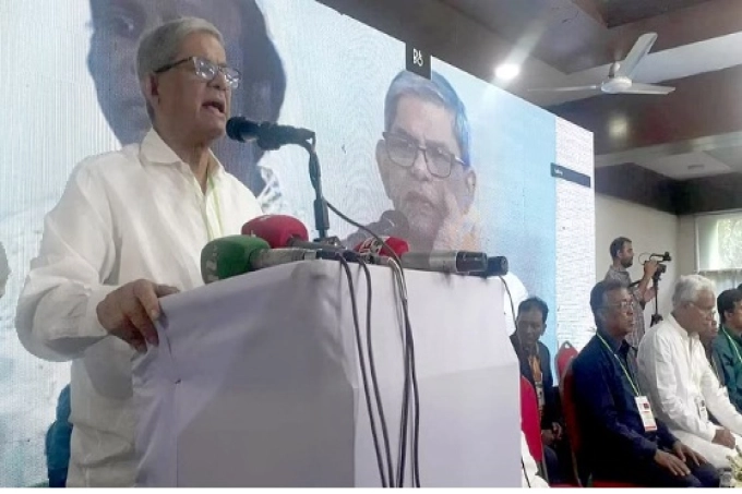 দেশে আর প্রহসনের নির্বাচন করতে দেওয়া হবে না : ফখরুল