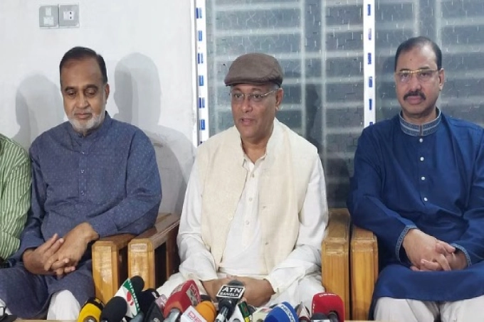 কিছু পত্রিকা উদ্দেশ্যপ্রণোদিতভাবে নেগেটিভ রিপোর্ট করে : তথ্যমন্ত্রী