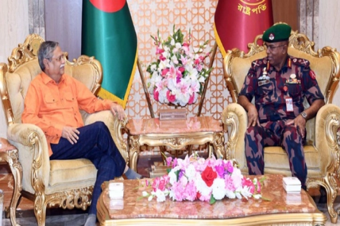 সীমান্তে হত্যা বন্ধে বিজিবিকে তৎপর হওয়ার আহ্বান রাষ্ট্রপতির