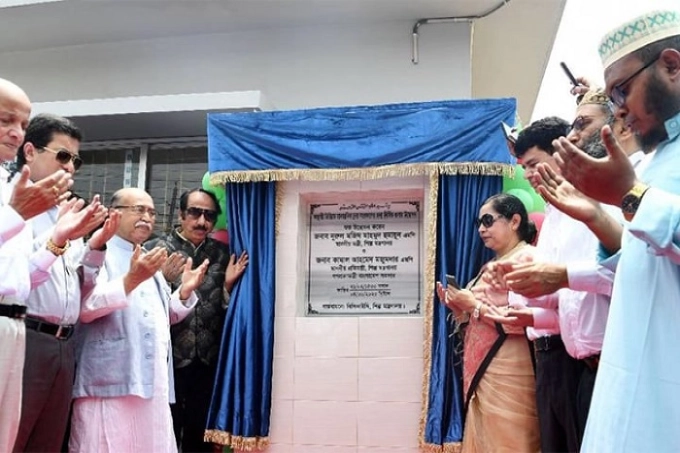 পুরান ঢাকায় অস্থায়ী রাসায়নিক গুদামের উদ্বোধন