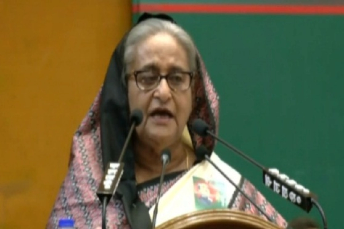 তীব্র লোডশেডিংয়ের মধ্যে বিদ্যুৎ নিয়ে সুখবর প্রধানমন্ত্রীর