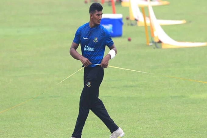 মুশফিককে অভিনন্দন জানিয়ে যা বললেন সাকিব