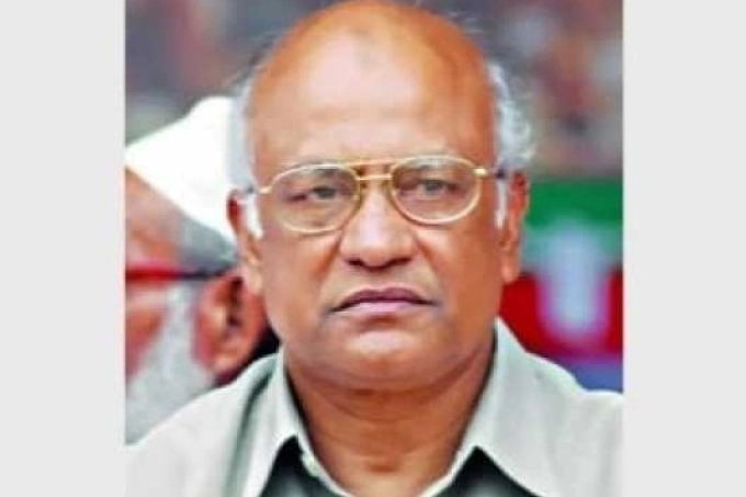 বুকে ব্যথা নিয়ে হাসপাতালে ভর্তি ড. মোশাররফ
