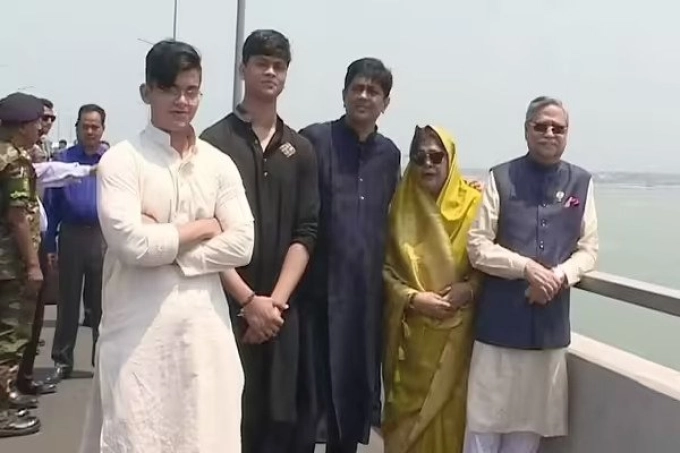 হজ পালনে সপরিবারে সৌদি যাচ্ছেন রাষ্ট্রপতি