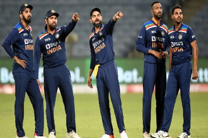 ওয়েস্ট ইন্ডিজ ও ভারতকে জরিমানা
