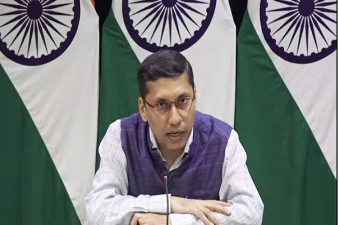 বাংলাদেশে সেনা হস্তক্ষেপের জল্পনা নিয়ে মন্তব্য করবো না: ভারত