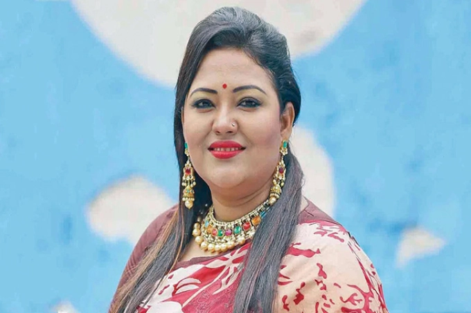 গ্রেপ্তারি পরোয়ানা নিয়ে মুখ খুললেন শিল্পী মমতাজ