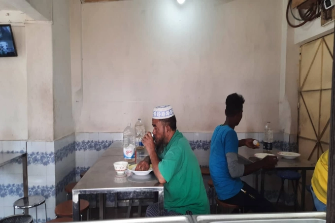 ভাজি, ডাল-ভাত খেতেই নেই ৭০ টাকা