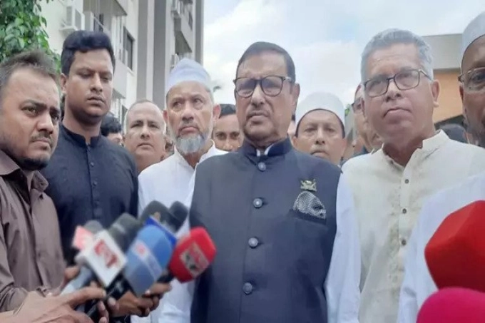 দেশের রাজনীতি থেকে ভালো মানুষ কমে যাচ্ছে: কাদের