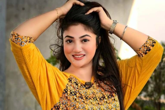 বিয়ের আগের তথ্য ফাঁস করলেন আঁচল