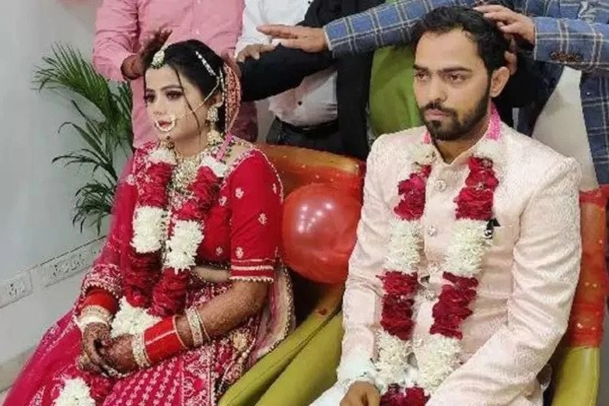 ডেঙ্গুতে আক্রান্ত হয়ে হাসপাতালে ভর্তি, বিয়ে সারলেন হাসপাতালেই