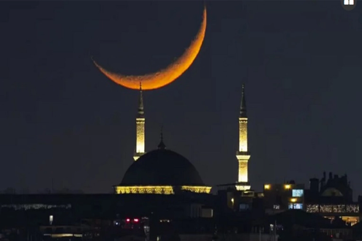 চাঁদ দেখা যায়নি, সৌদিতে ঈদ বুধবার