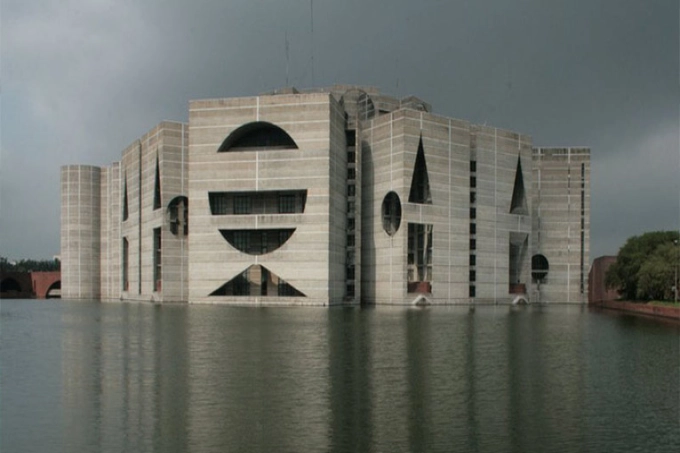 আগামী ৬ জুন নতুন সরকারের প্রথম বাজেট