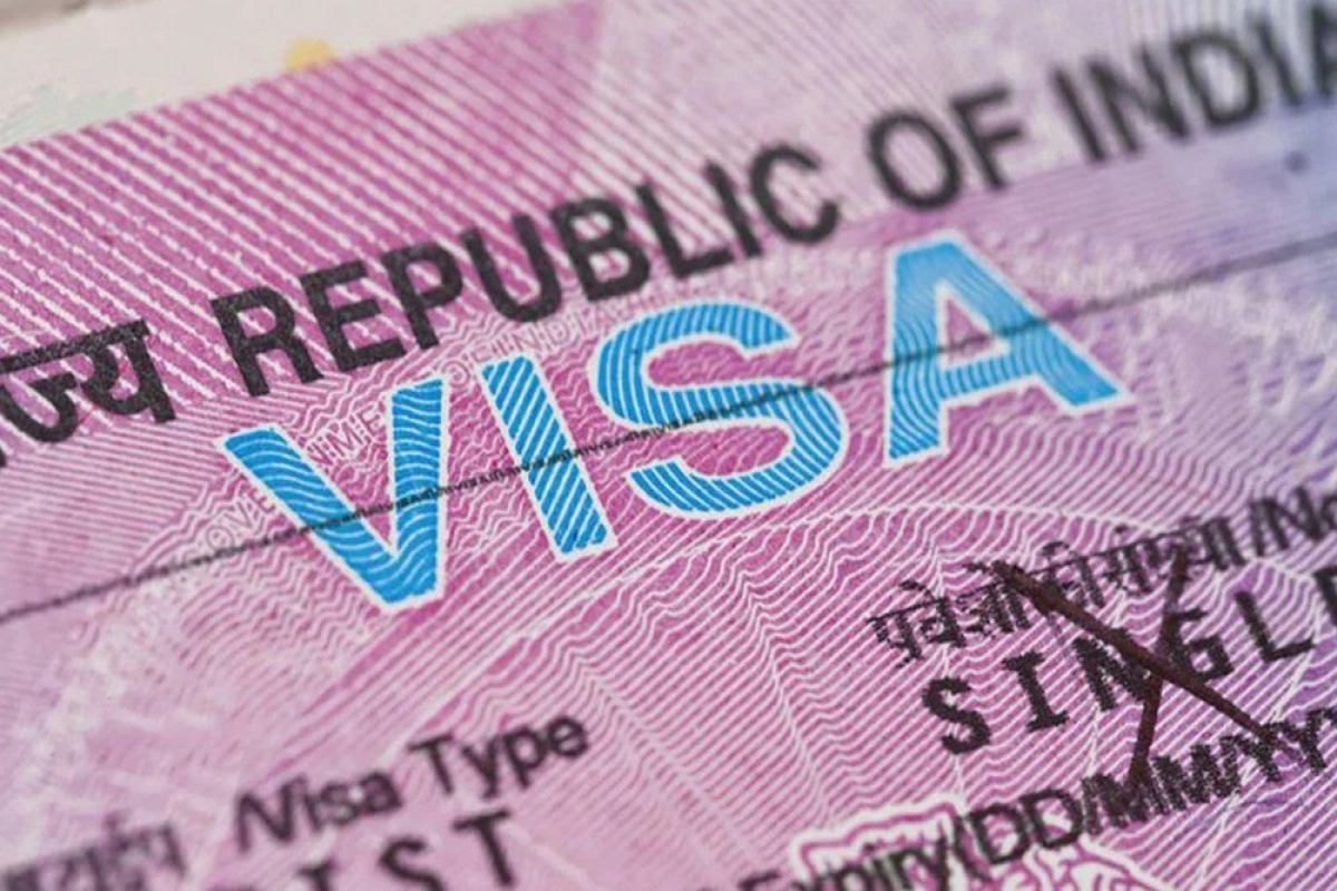 ভারতীয়দের জন্য কানাডায় ভিসা বন্ধ